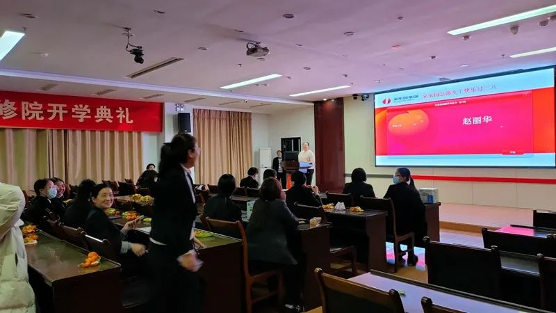 關愛女工——“三八”婦女節家樂園女工的樂生活