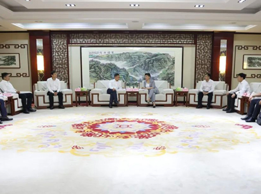 襄都區人民政府與家樂園集團舉行全面戰略合作協議簽約儀式