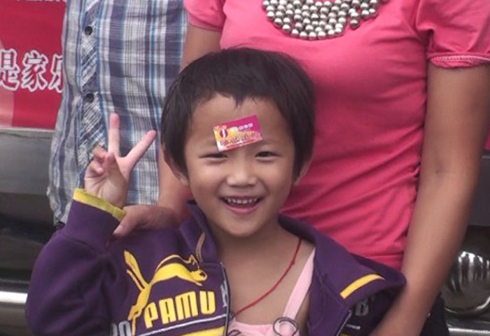 萬眾一心 風雨同舟——巨鹿站司旗萬人傳遞活動隆重舉行