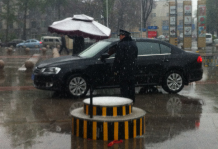 風雪中的家樂園人